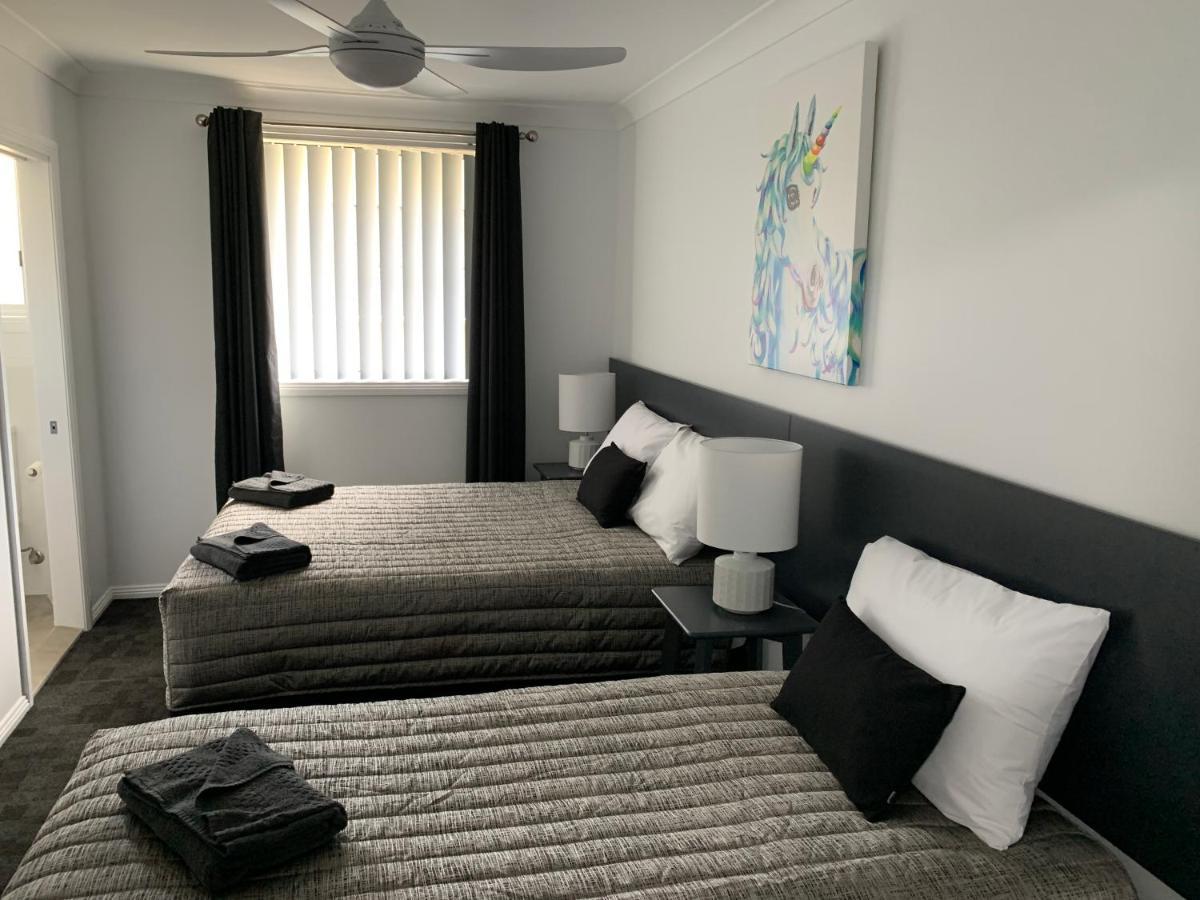 South Tamworth Motor Inn ภายนอก รูปภาพ