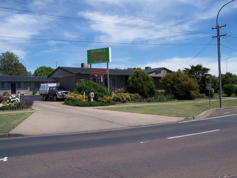 South Tamworth Motor Inn ภายนอก รูปภาพ