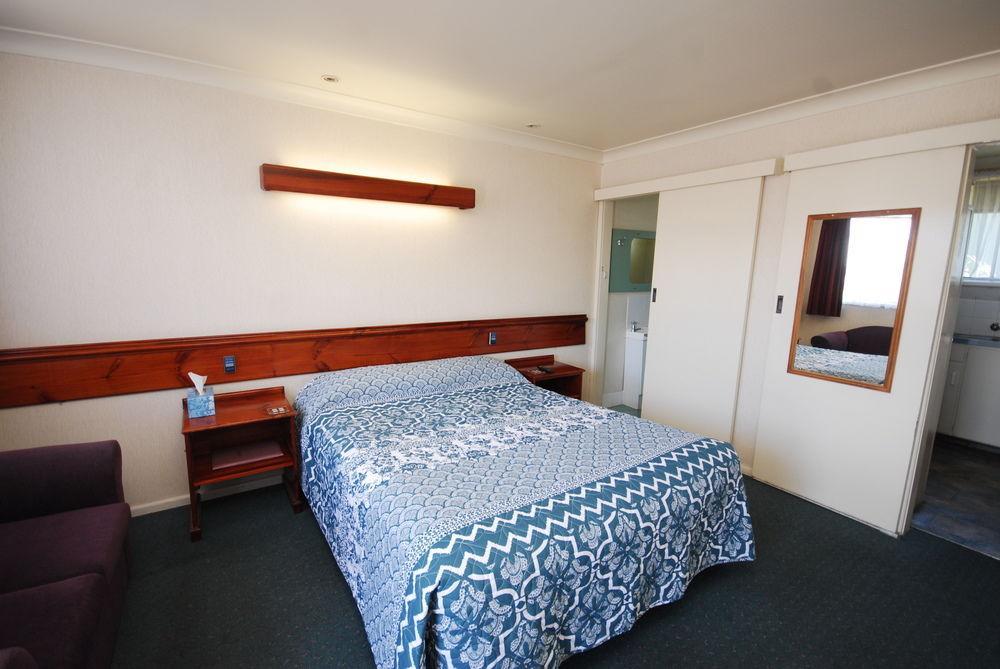 South Tamworth Motor Inn ภายนอก รูปภาพ