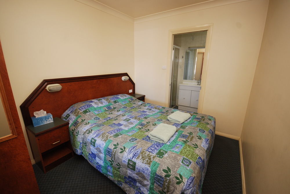 South Tamworth Motor Inn ภายนอก รูปภาพ