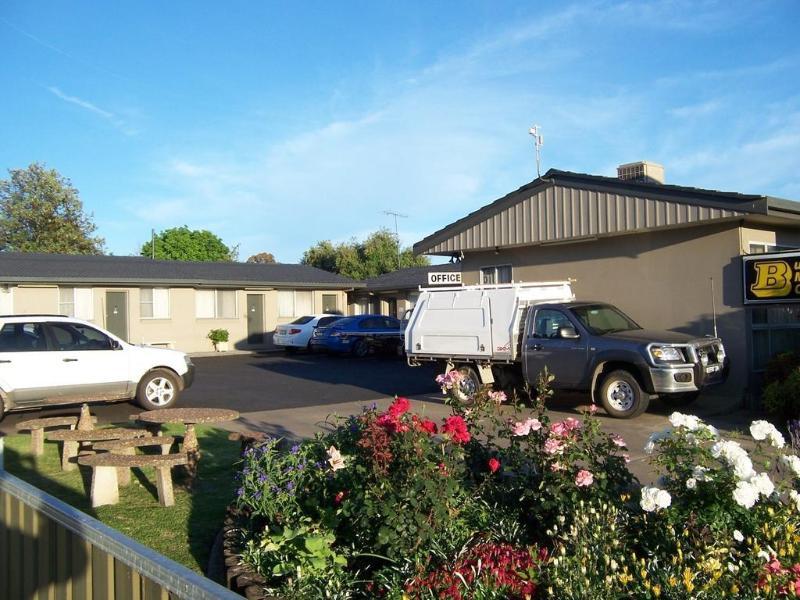 South Tamworth Motor Inn ภายนอก รูปภาพ