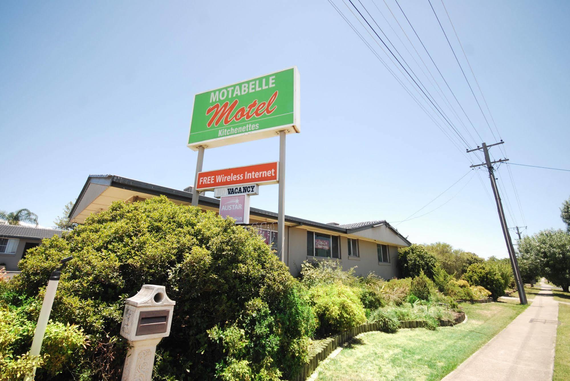 South Tamworth Motor Inn ภายนอก รูปภาพ