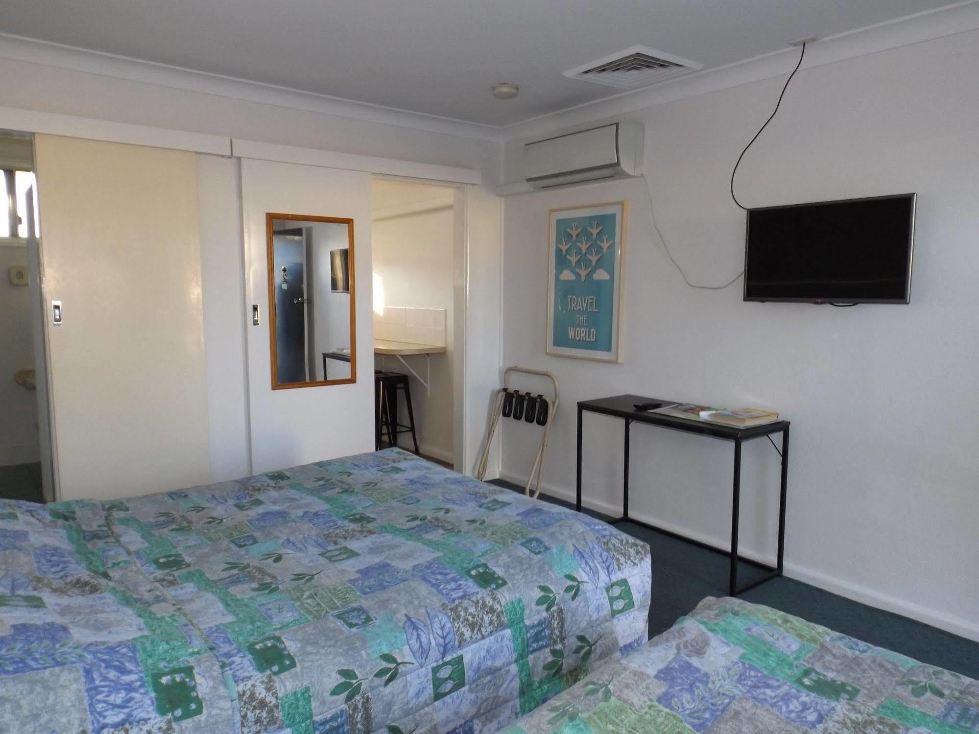 South Tamworth Motor Inn ภายนอก รูปภาพ