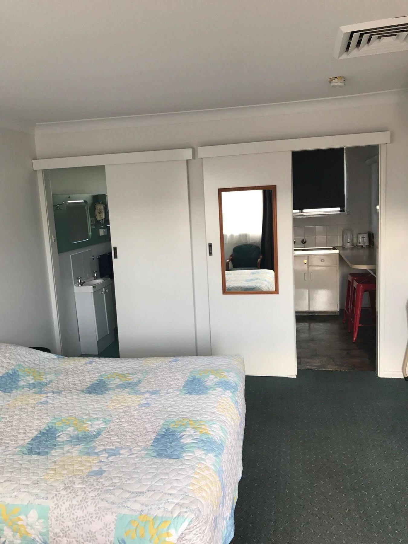 South Tamworth Motor Inn ภายนอก รูปภาพ