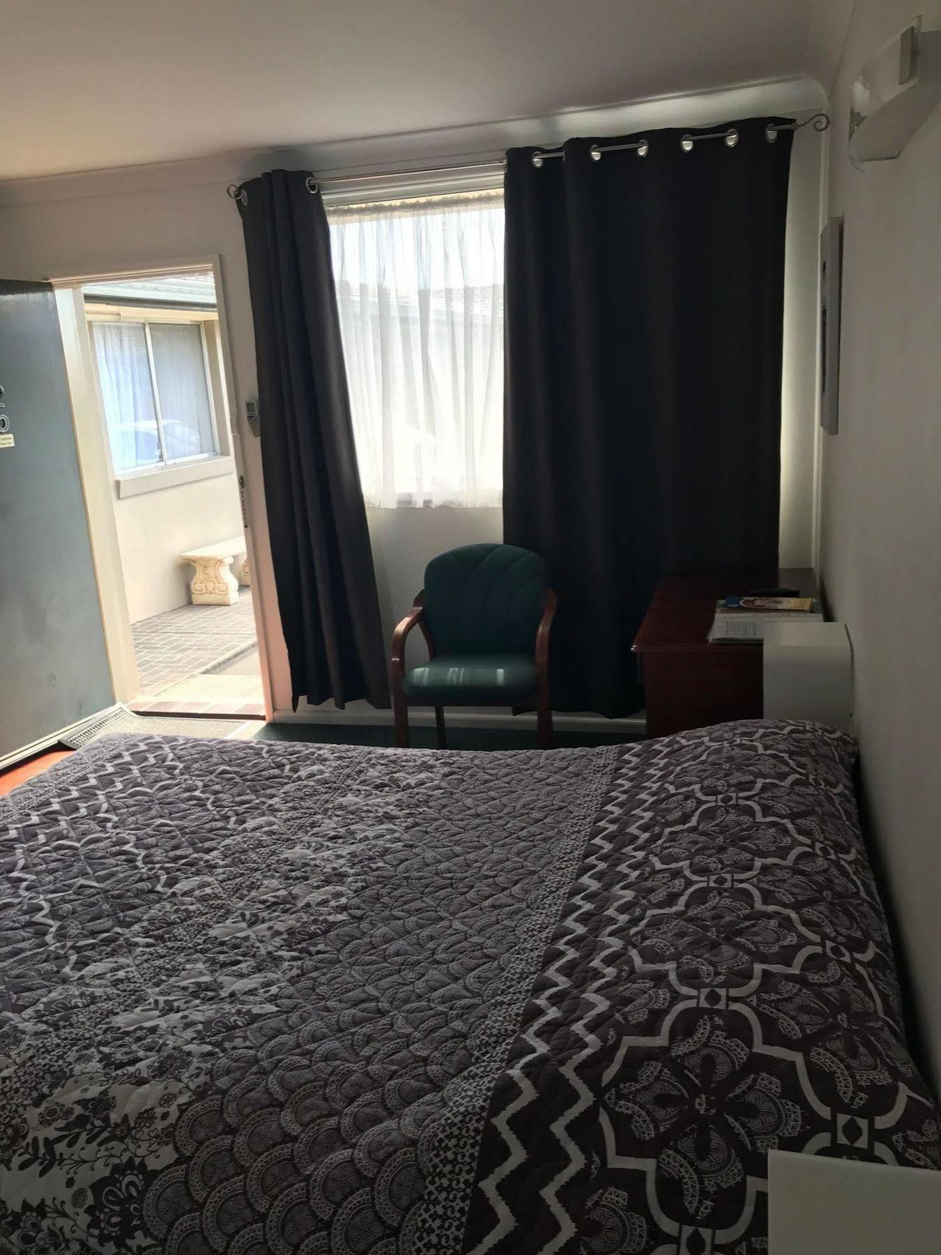 South Tamworth Motor Inn ภายนอก รูปภาพ