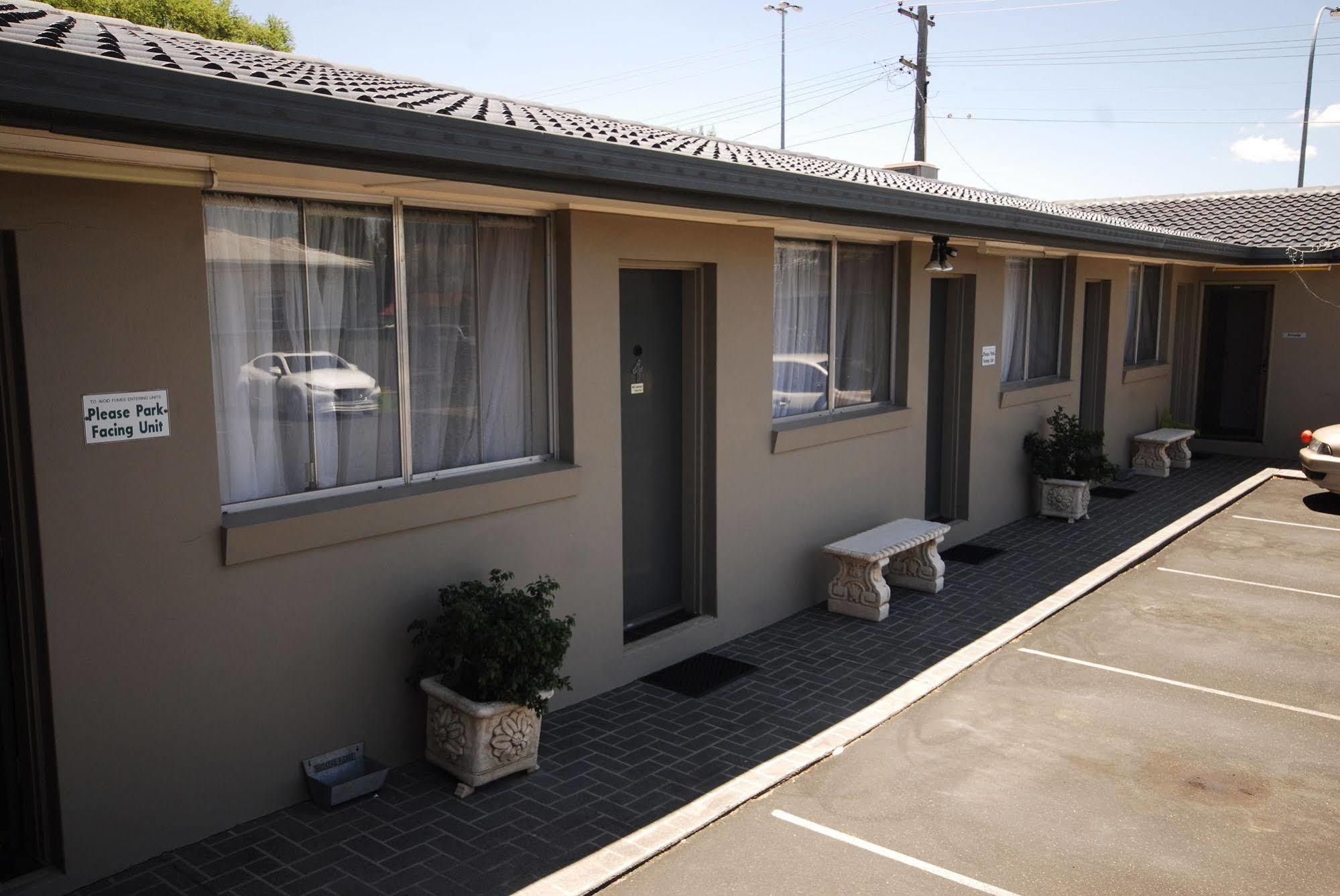 South Tamworth Motor Inn ภายนอก รูปภาพ
