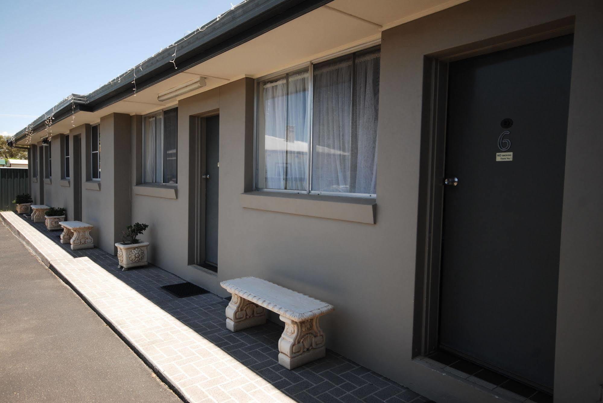 South Tamworth Motor Inn ภายนอก รูปภาพ